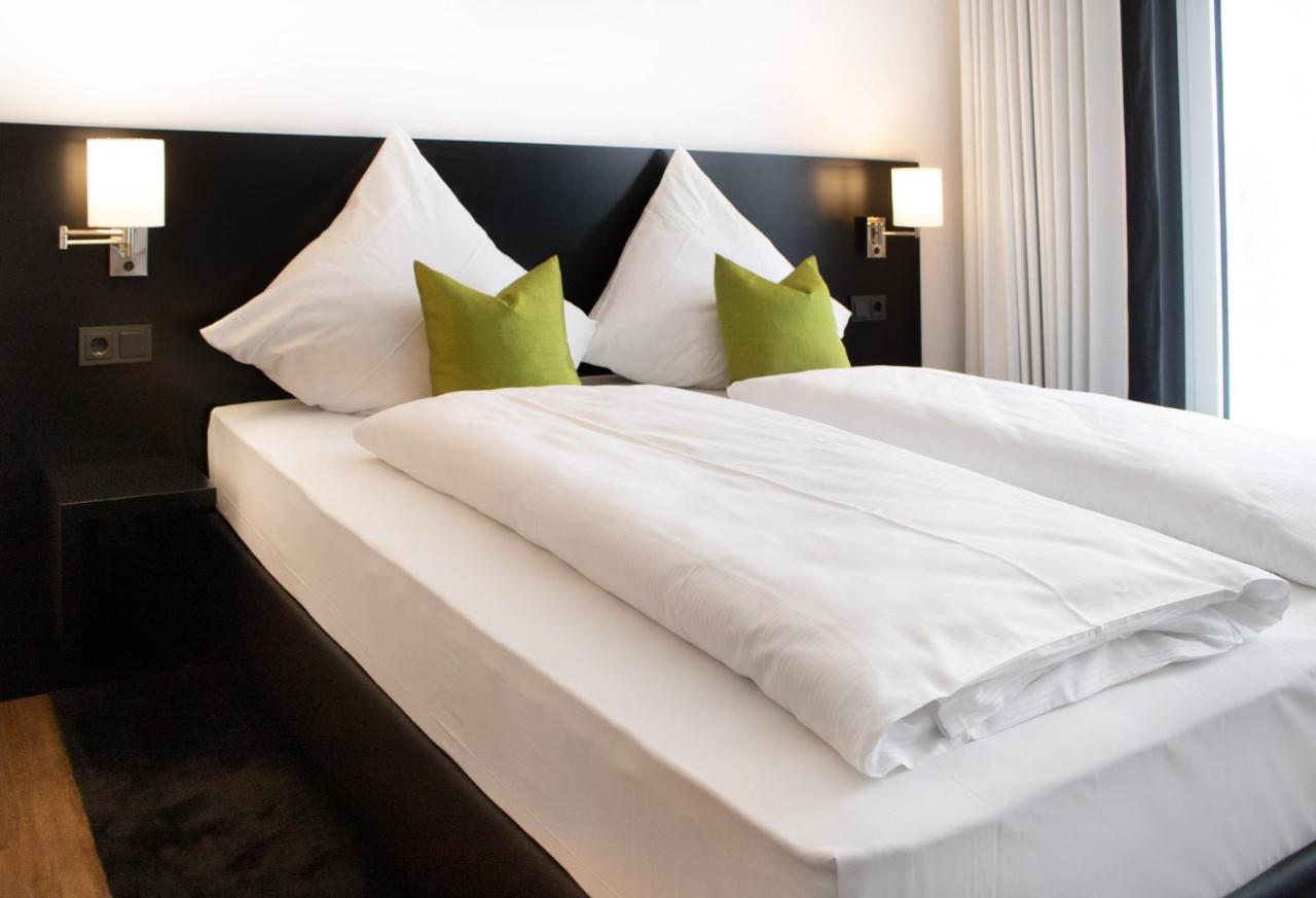 Kam Hotel By Wmm Hotels Stetten  ภายนอก รูปภาพ